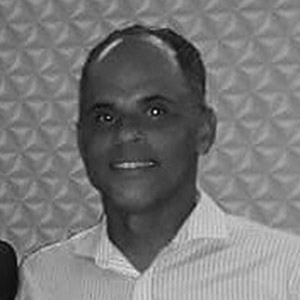 Free Bootstrap Template by uicookies.com